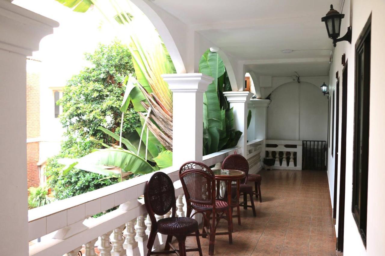 Mali Namphu Hotel 비엔티안 외부 사진
