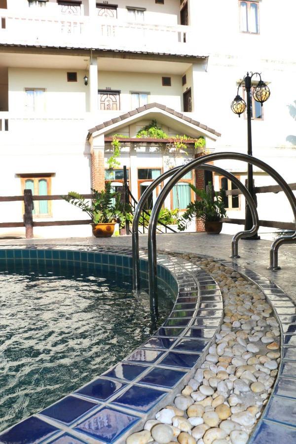 Mali Namphu Hotel 비엔티안 외부 사진
