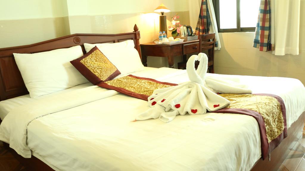 Mali Namphu Hotel 비엔티안 외부 사진